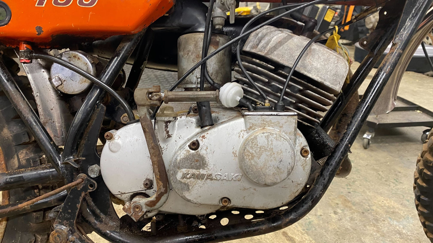 The 1972 Kawasaki G4 100 found in a scrap pile