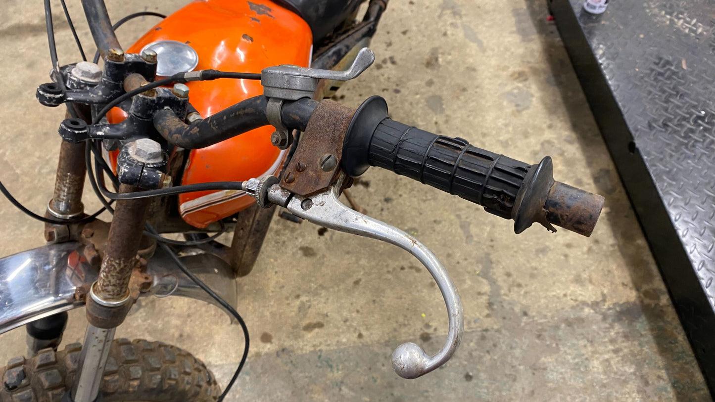 The 1972 Kawasaki G4 100 found in a scrap pile