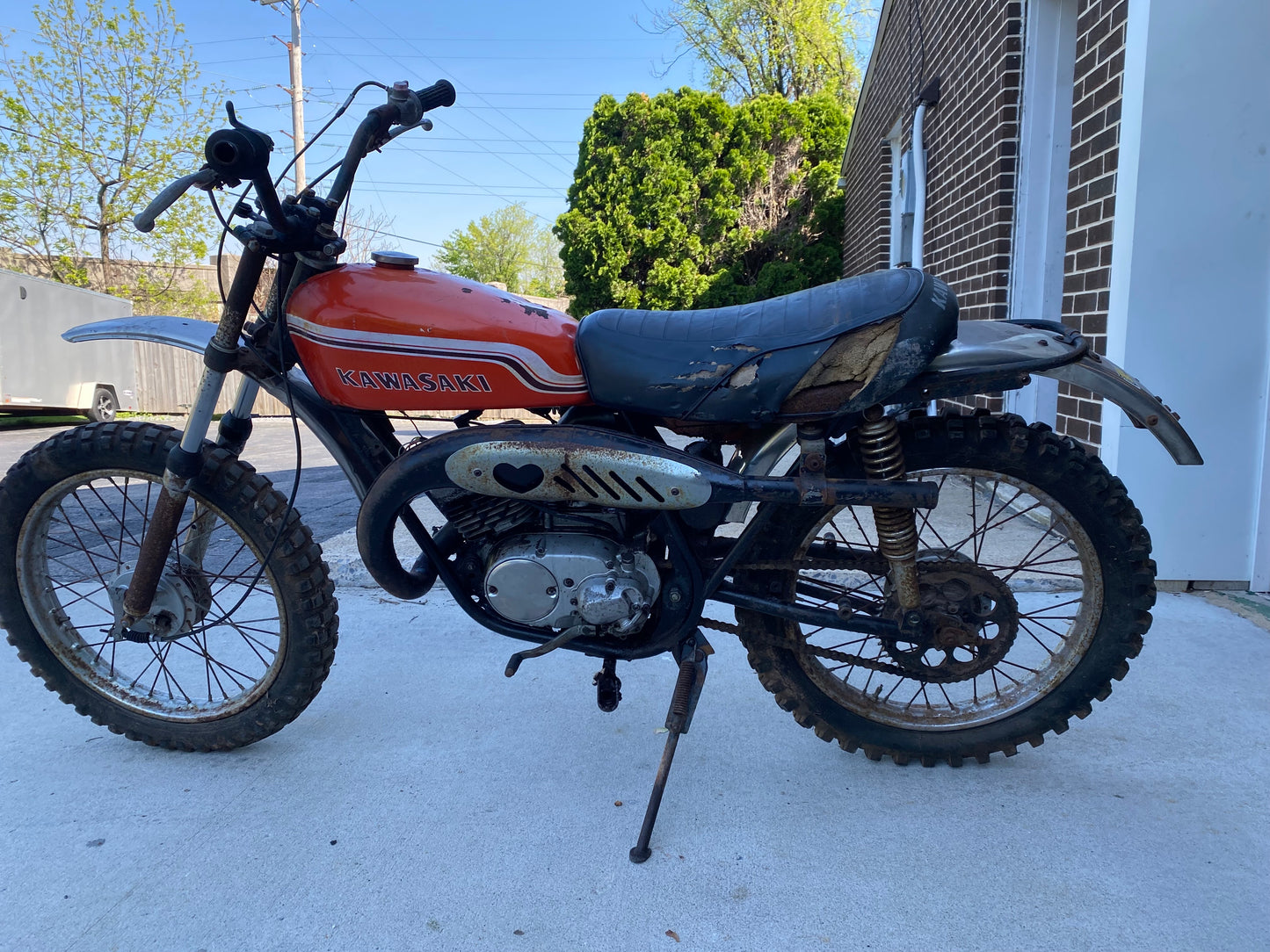Kawasaki 100