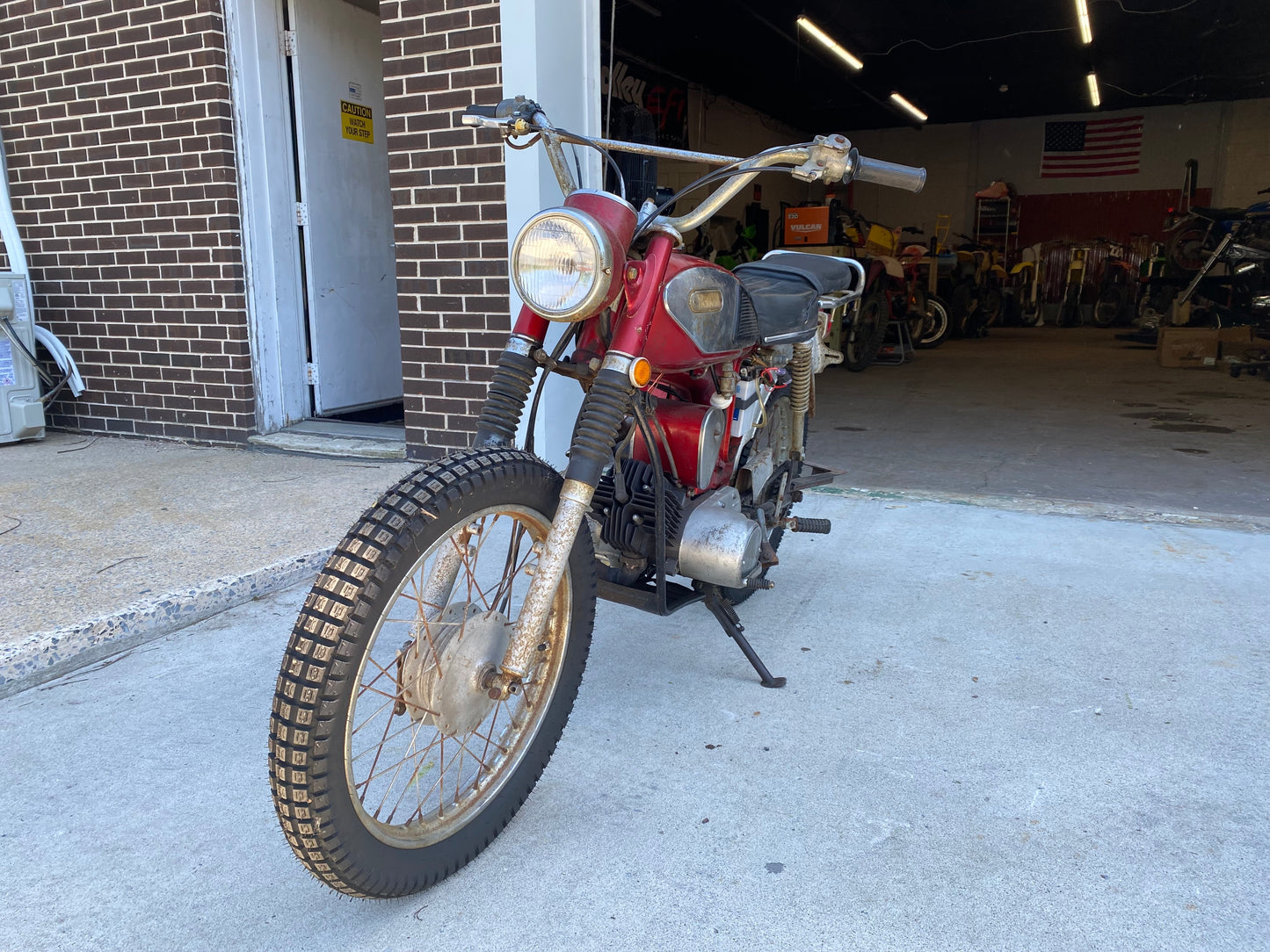 Yamaha LT5