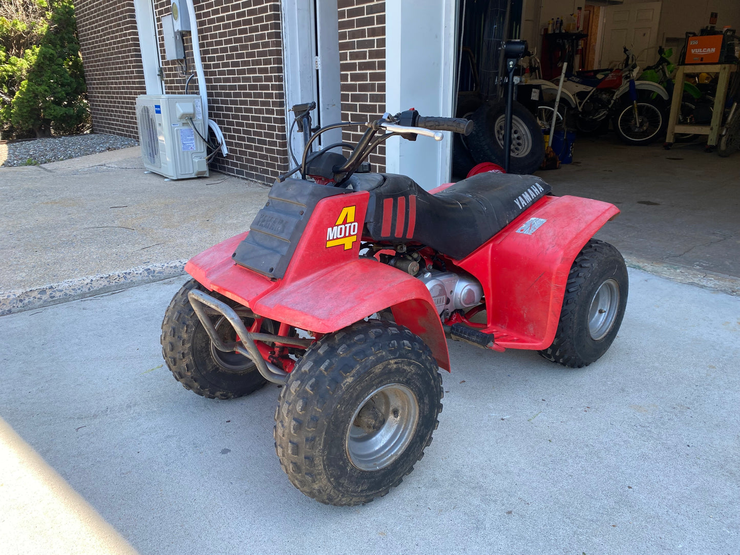 Yamaha Moto 4