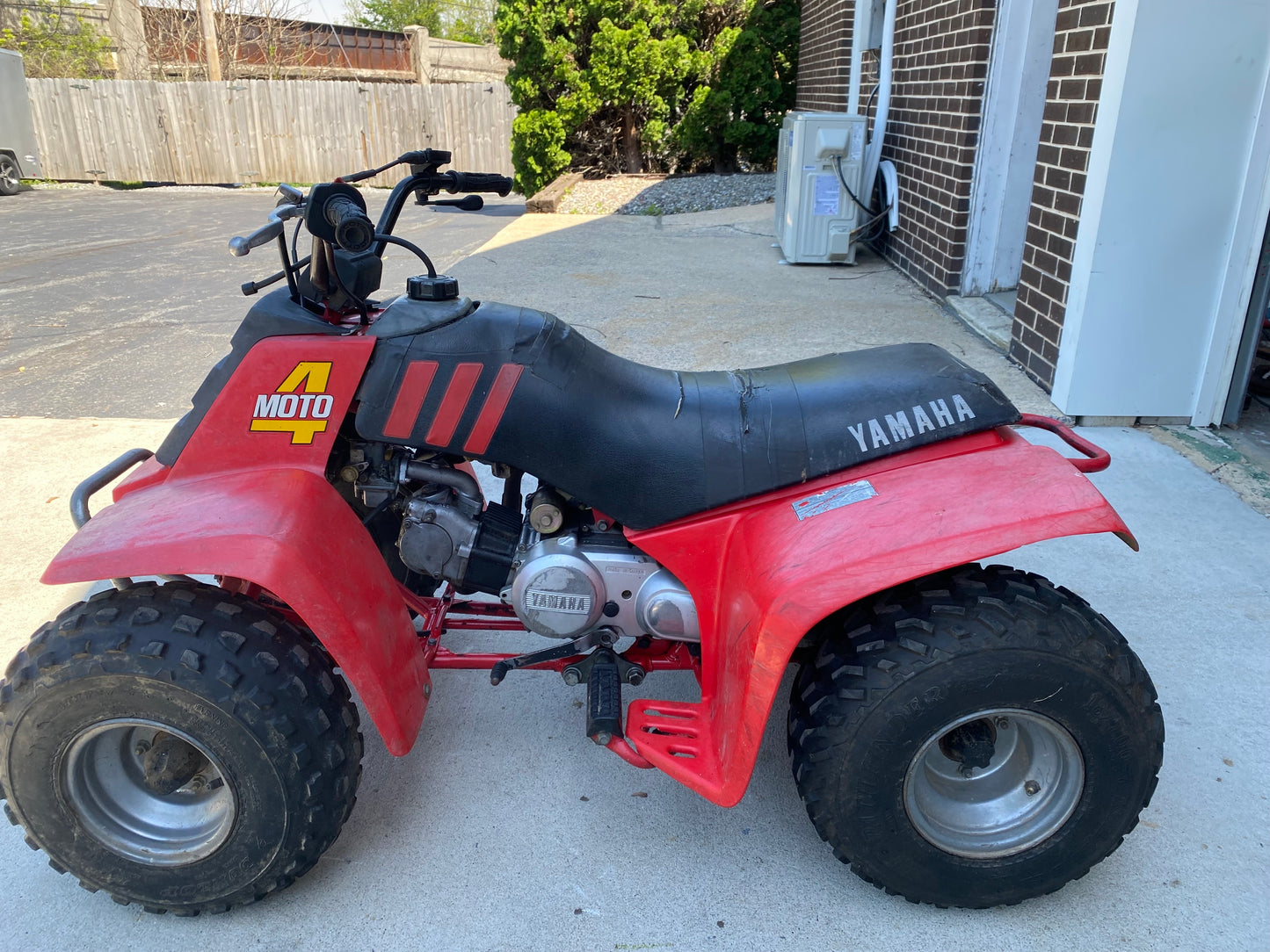 Yamaha Moto 4